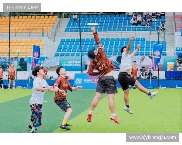 深圳飞盘队与上海飞盘队的精彩对决赛后分析与战术探讨