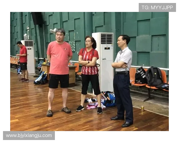 武汉羽毛球队与广州羽毛球队赛后技术分析与战术复盘探讨