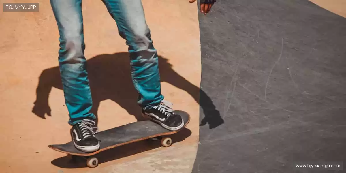 用装备定义实力，让每个动作都无可挑剔！🎾